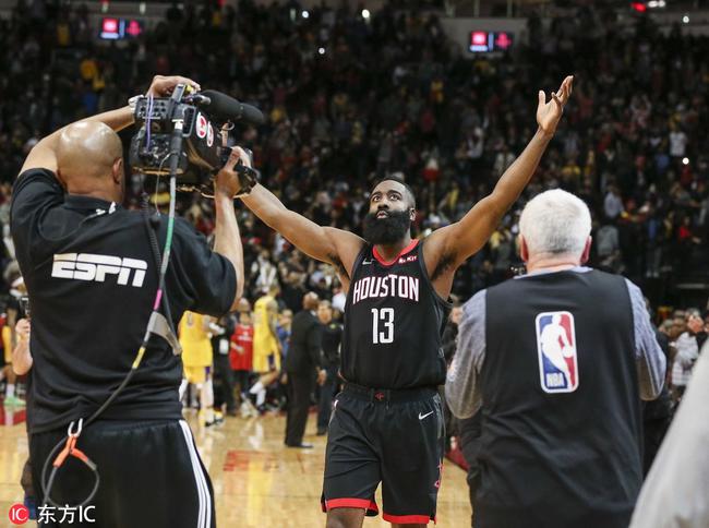 talkSPORT：切尔西将再次在没球衣赞助商的情况下开始新赛季（talkSPORT：切尔西将再度在无球衣赞助下开启新赛季）