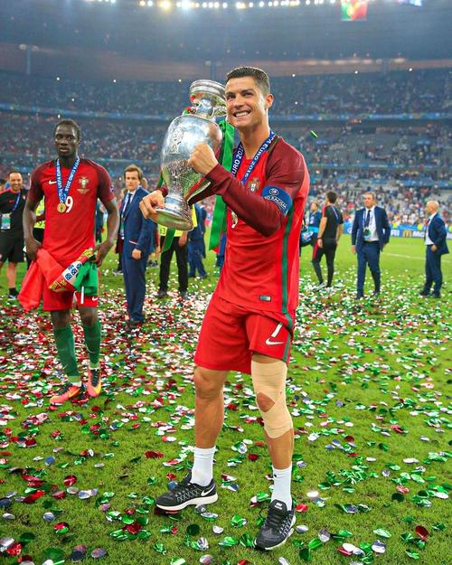 拉齐奥vs莱切：罗马尼奥利、贡多齐首发，卡马尔达、索蒂尔出战（拉齐奥战莱切：罗马尼奥利、贡多齐首发，卡马尔达、索蒂尔登场）