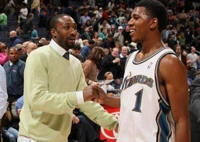 NBA战报：布里奇斯35分，黄蜂118-111加时击败猛龙（布里奇斯轰35分，黄蜂加时118-111险胜猛龙）