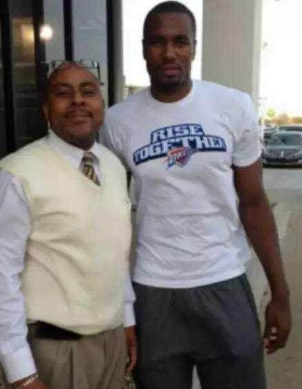 记者：杨希、向余望对阵韩国U22时大概率无法出场（记者：杨希、向余望对韩U22之战大概率缺席）