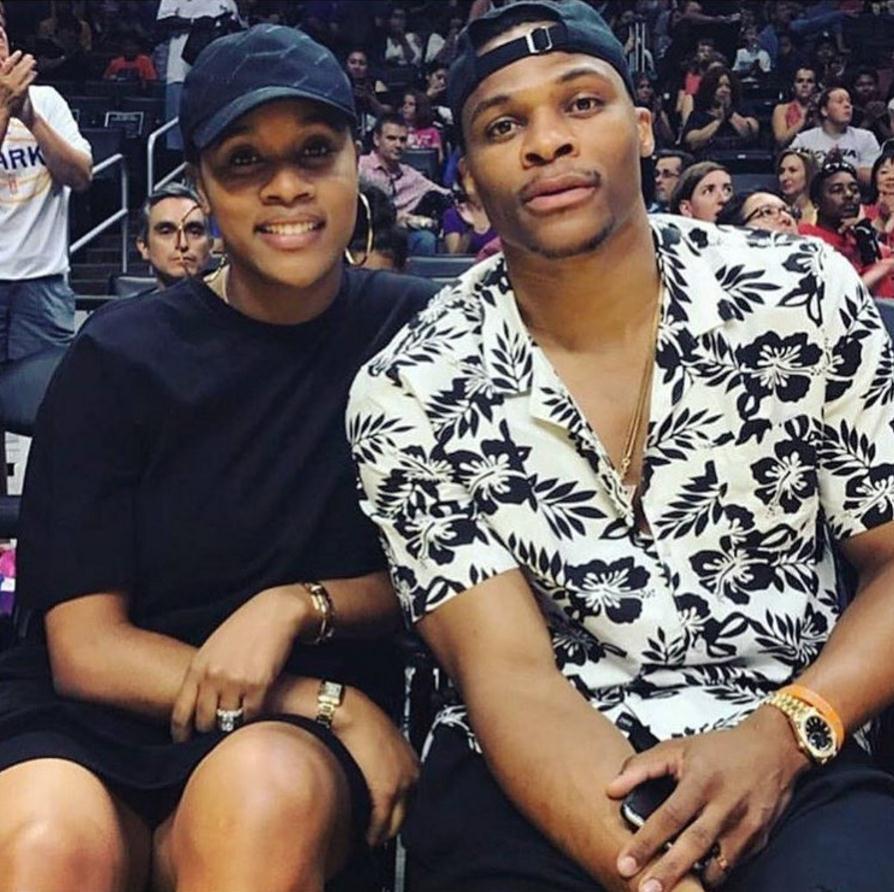 埃迪-豪：乔林顿看起来是腹股沟问题；我们有很多地方要改进（埃迪-豪：乔林顿疑似腹股沟伤情，球队仍需改进诸多方面）