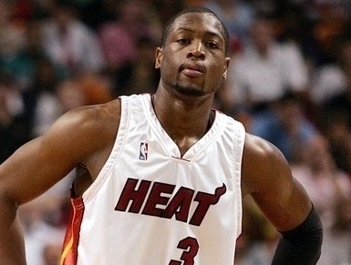 欧洲杯强队对抗精彩不断（欧洲杯豪强交锋精彩连连）