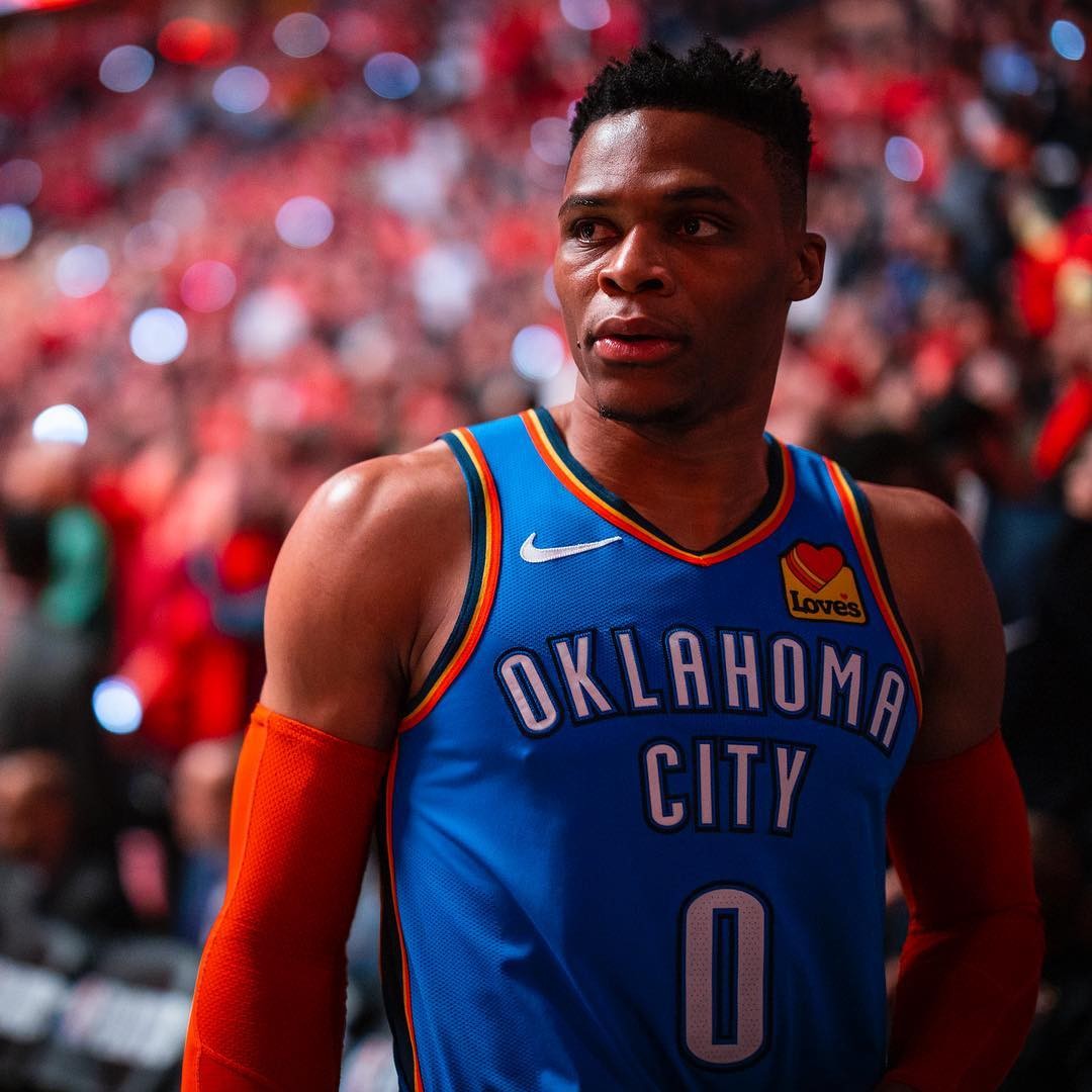 比利亚：西班牙是世界杯上的大热门；亚马尔需要队友支持他（比利亚：西班牙是夺冠大热门，亚马尔仍需队友助力）