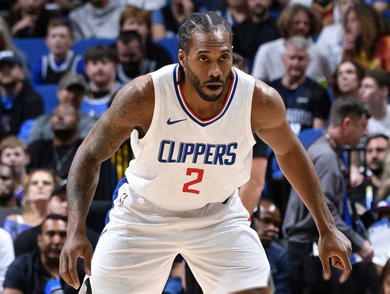 孔德：下半场我们提高了比赛水平，但不能把晋级视为理所当然（孔德：下半场表现提升，但晋级绝非板上钉钉）