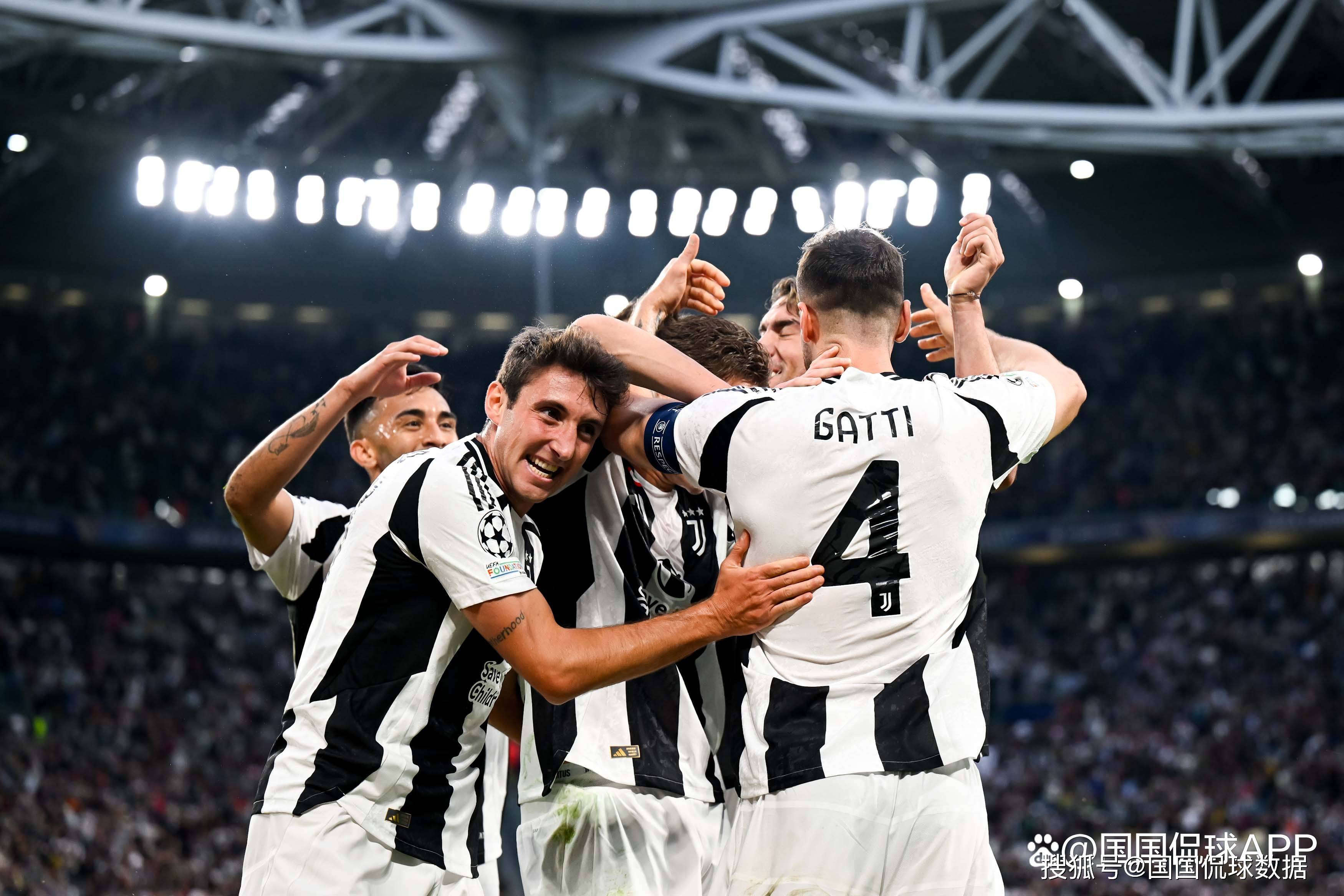 阿尔梅勒主帅：球队水平稳步上升，如果击败福图纳绝对算爆冷（阿尔梅勒主帅：球队稳步提升，若击败福图纳将属爆冷）