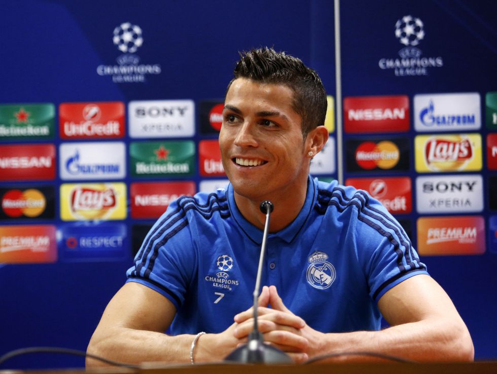 议起复盘 ｜ 年终大战群星云集，竟是一个34号秀催动17分逆转（复盘年终大战：群星齐聚，34号秀引领17分大逆转）