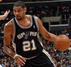 米兰0比1不敌拉齐奥，这场比赛再次证明，米兰需要一个中锋（米兰0-1负于拉齐奥，再次凸显急需中锋）