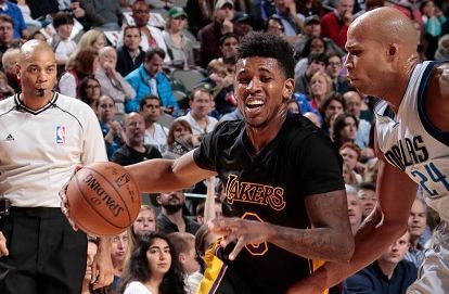 手感来了防不住！小迈克尔·波特23中14&三分10中5怒轰35分9板（手感火烫无人可挡！小迈克尔·波特23投14中、三分10中5狂砍35分9板）